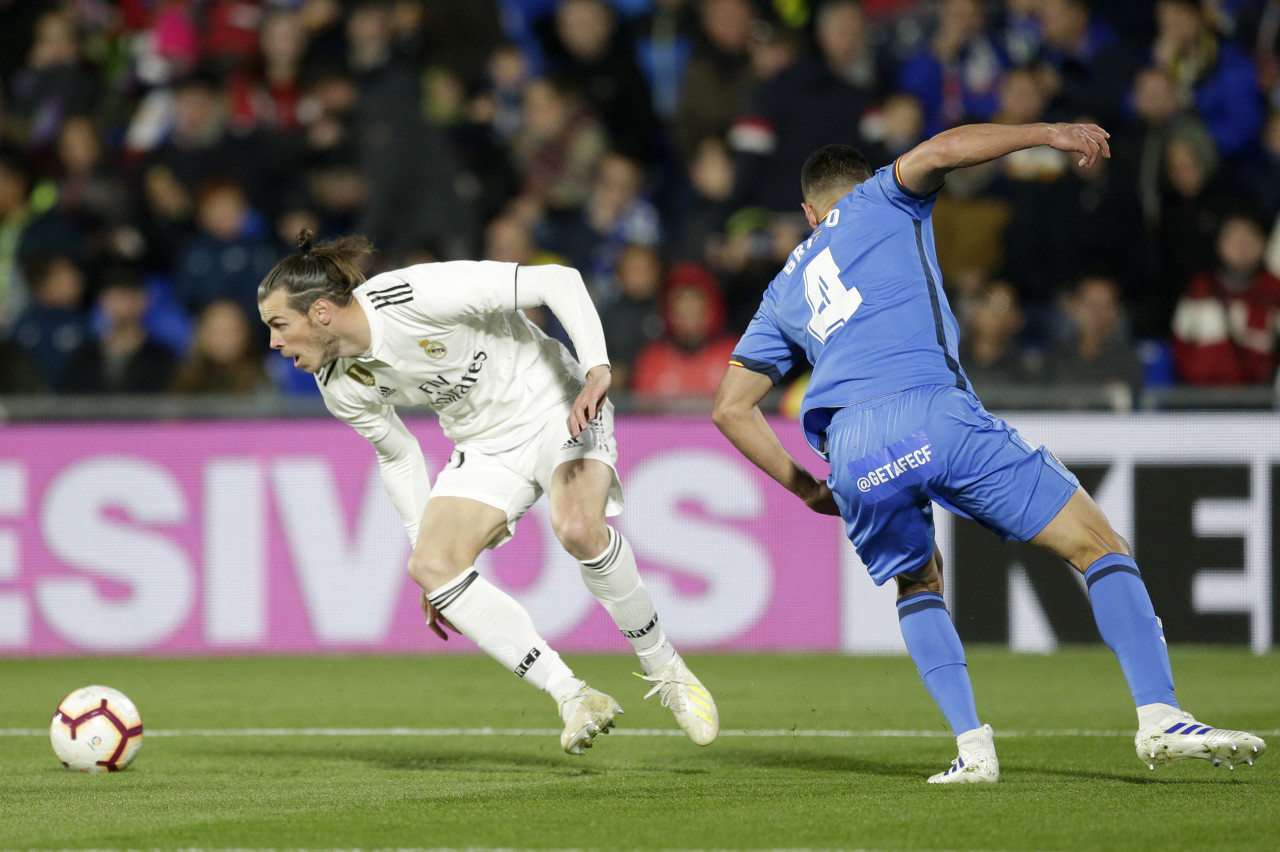 开云体育- 阿贾克斯比赛为什么中断 